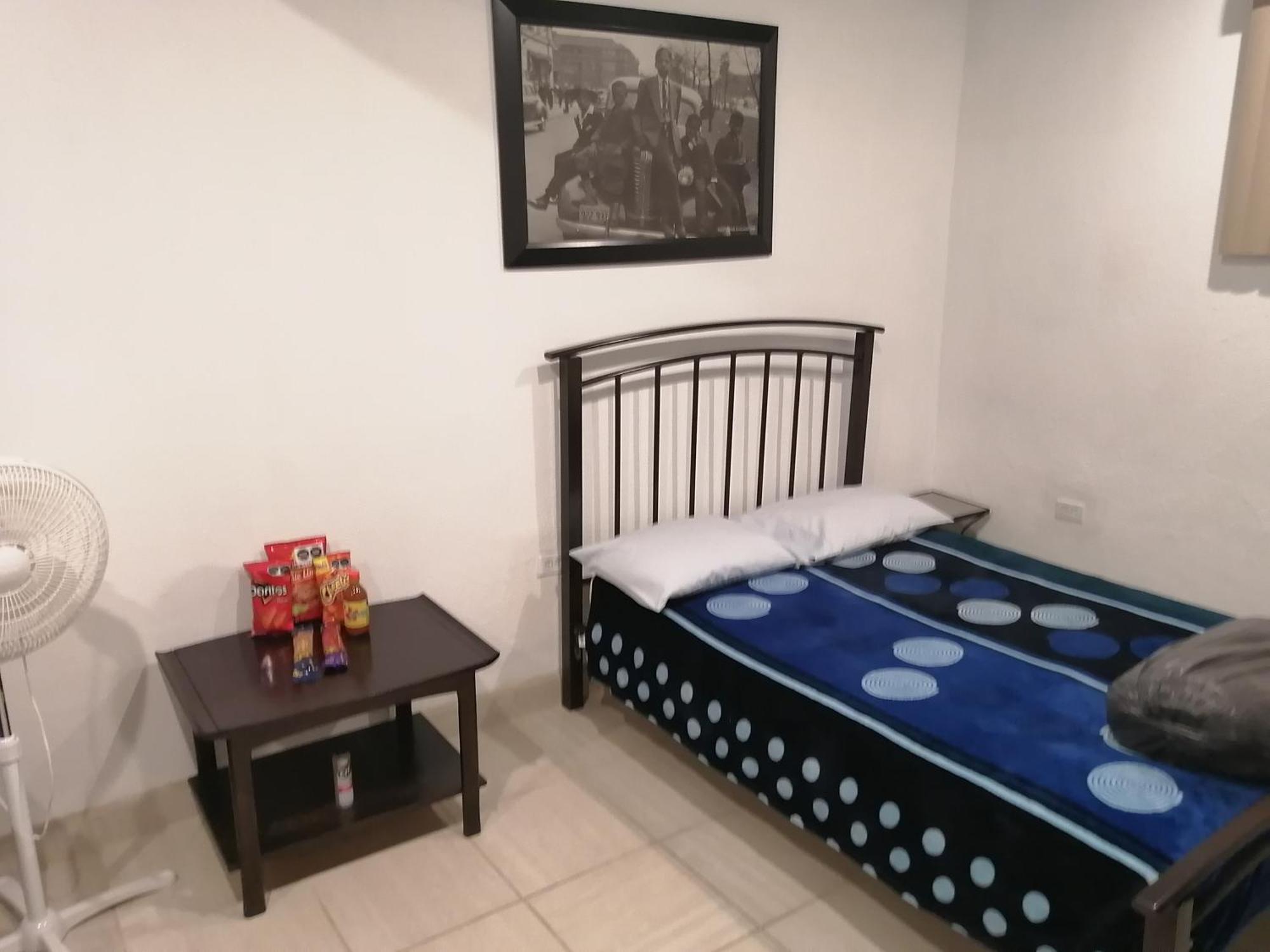 Monchita'S Ensenada Baja, Apartments For Rent. Habitación foto